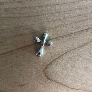 Tiffany Elsa Peretti cross pendant